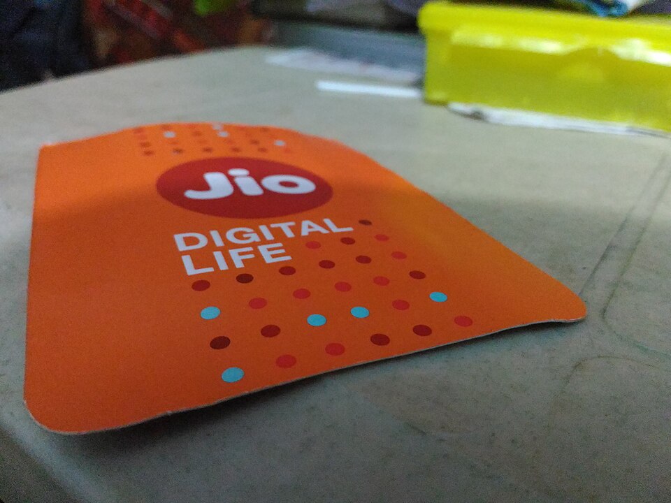 Jio adds 3.27 lakh mobile subscribers in Odisha in July, leads telecom market