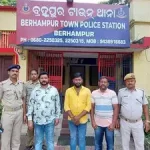 Gold Futures Hit ₹1 Lakh Milestone