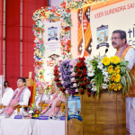 Governor Urges Youth to Lead Ethically